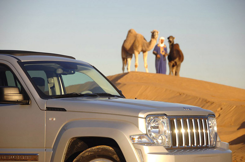 Jeep Cherokee na trasie Dakaru – pierwsze wrażenia z jazdy