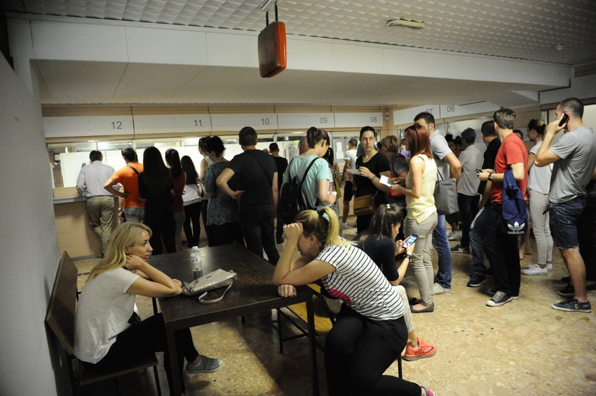 Srećnici pronašli gde da sednu