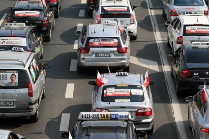 Taksówkarze skończyli protest, ale możliwe że wznowią go we wtorek