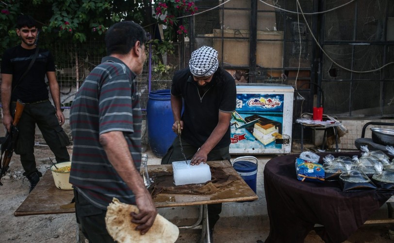 SYRIA. RAMADAN NA GRUZACH DAMASZKU