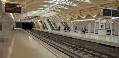 Kobietę potrąciło metro. Zmarła na miejscu