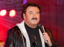 Krawczyk odpiera zarzuty byłej synowej: Dostała od nas 6 tys.