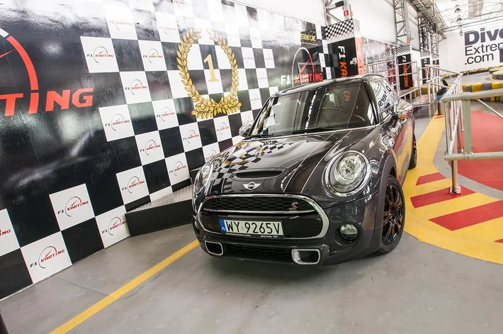 Mini hatch 5d