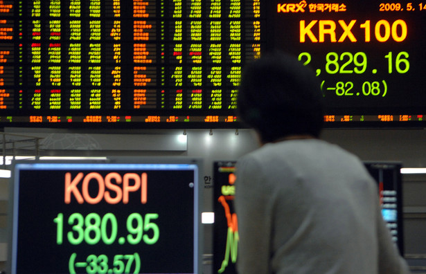 Południowokoreański indeks Kospi spadł na zamknięciu o 2,75 proc.