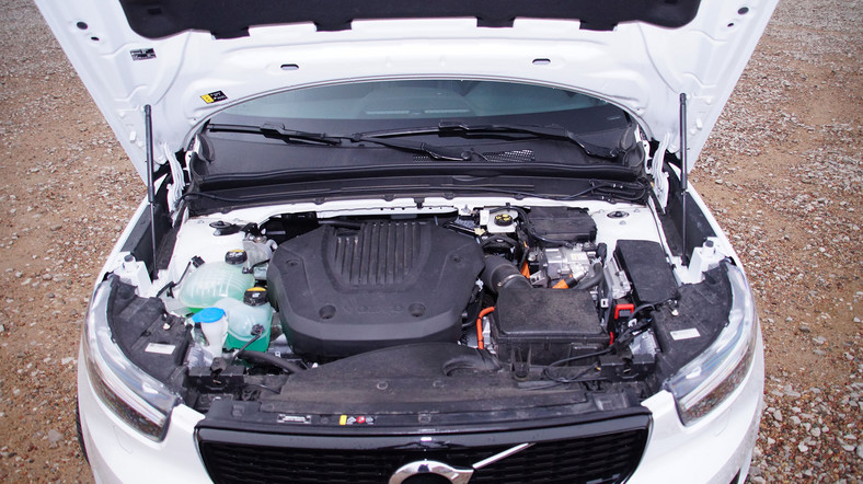 Volvo XC40 T5 Recharge – samochód elektryczny na żądanie