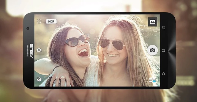 ASUS ZenFone Selfie na pewno docenią fani selfie