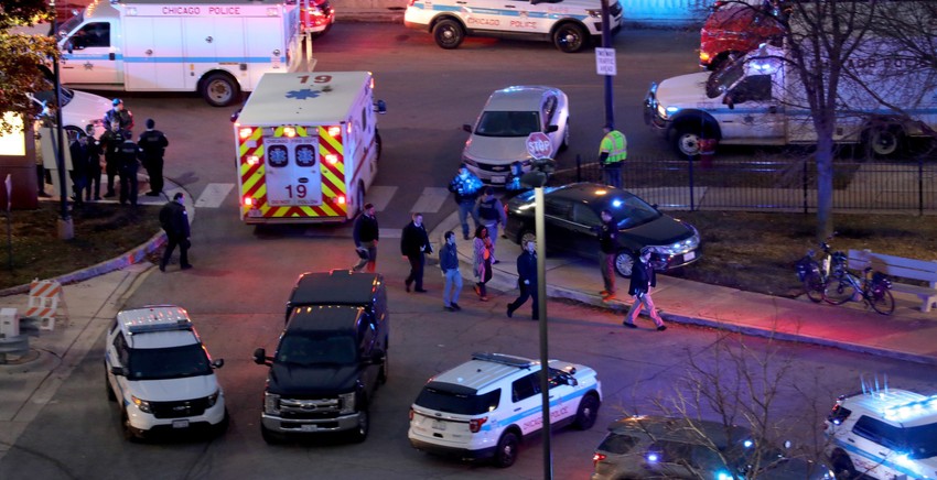 Panika je vladala i ispred bolnice u kojoj je Dejna ubijena