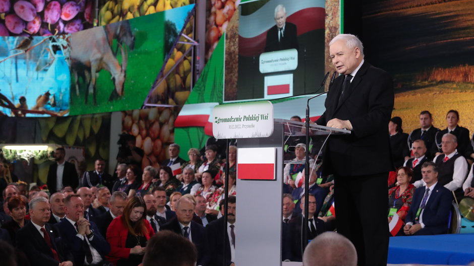 Prezes PiS Jarosław Kaczyński na Zgromadzeniu Wsi Polskiej w Przysusze, grudzień 2022 r.