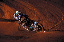 UOKiK nałożył wielkie kary na żużlową Ekstraligę i Polski Związek Motorowy