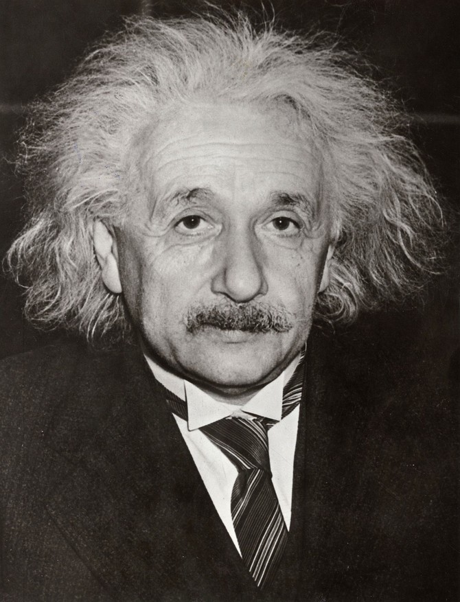 Albert Ajnštajn