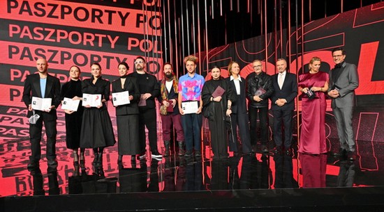 Paszporty "Polityki" znowu w TVP. Osobliwy komentarz prowadzącego. Zacytował Martyniuka