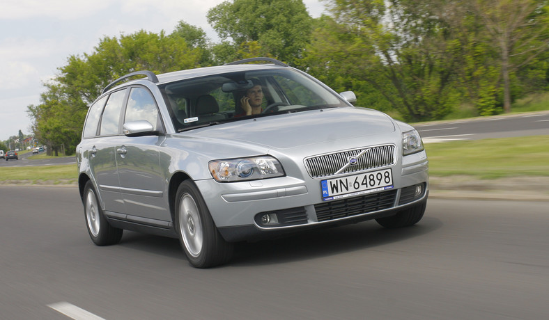 9: Volvo V50 - lata produkcji 2004-12