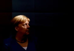 Były doradca premiera Morawieckiego: Trzeba było Merkel odznaczyć