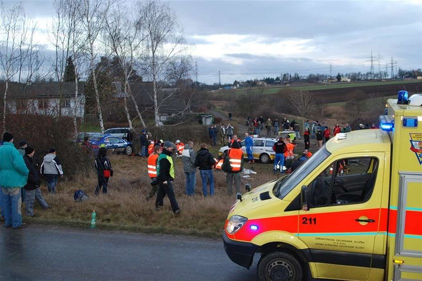 Wypadek Kuzaja przez plamę oleju?