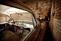 Rządowy chevrolet deluxe odnaleziony po 30 latach. ZDJĘCIA