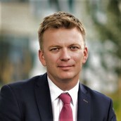 logo Robert Lewandowski