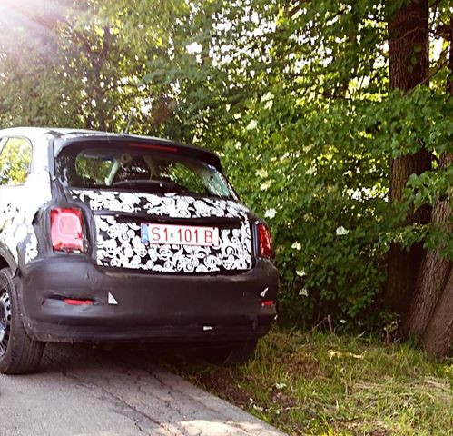 Szpiegowskie zdjęcia poliftingowego Fiata 500X