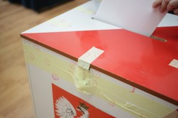 W komisji na warszawskim Ursynowie zabrakło kart do głosowania