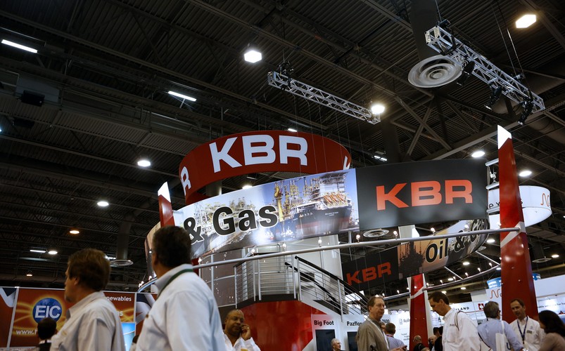 <b>KBR</b>
<br><br>
KBR, jedna ze spółek międzynarodowego koncernu naftowego, miała korumpować nigeryjskich polityków w zamian za kontrakty na projekty infrastrukturalne. W sumie przedstawiciele firmy mieli przekazać łapówki o łącznej wartości 182 mln dolarów. W ramach ugody, Amerykanie zapłacili 579 mln dolarów.