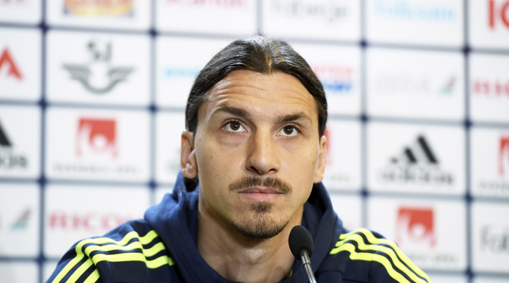 Ibrahimovic a Manchesterben folytatja / Fotó: AFP