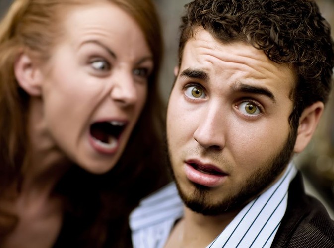 2. Wydaje się nam, że wulgaryzm najlepiej wyraża emocje, które chcemy przekazać