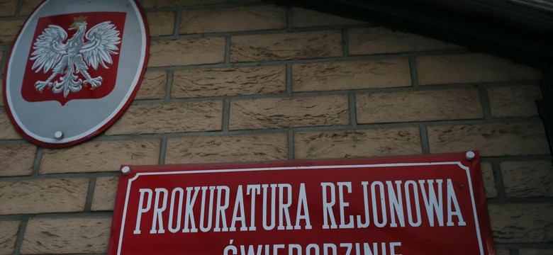 Głodzona trzylatka walczy o życie. Matka dziewczynki doprowadzona na przesłuchanie