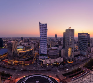 Kłopoty z 500 plus w Warszawie. Władze stolicy chcą zwiększenia dotacji o pół miliarda złotych