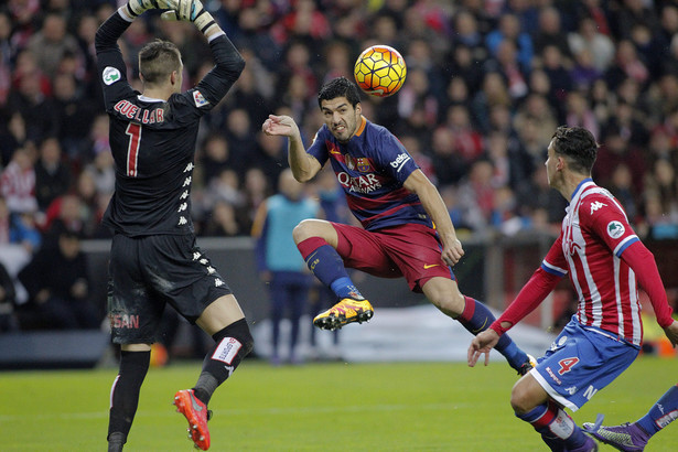 Liga hiszpańska: Dwa razy Messi, raz Suarez i Barcelona pokonała Sporting. WIDEO