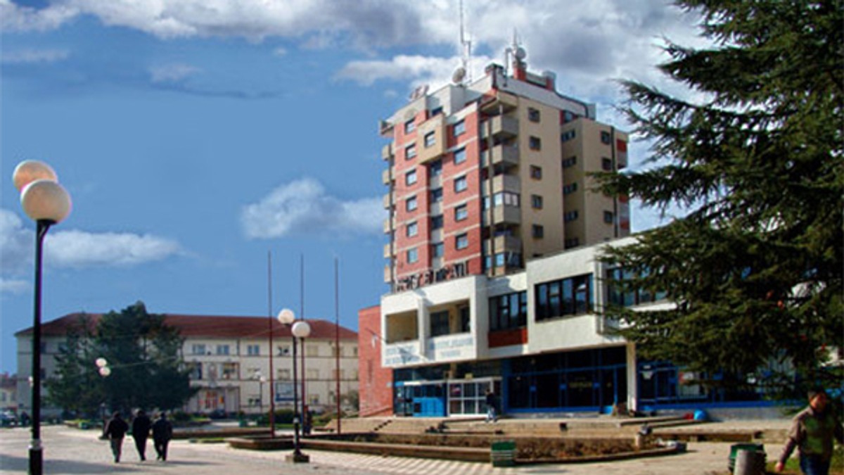 Bujanovac 1 Trg Karadjordja Foto V Pesic