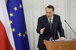 Sikorski wytoczył ciężkie działa. 'To PiS utrudniło Ukrainie akcesję do UE'