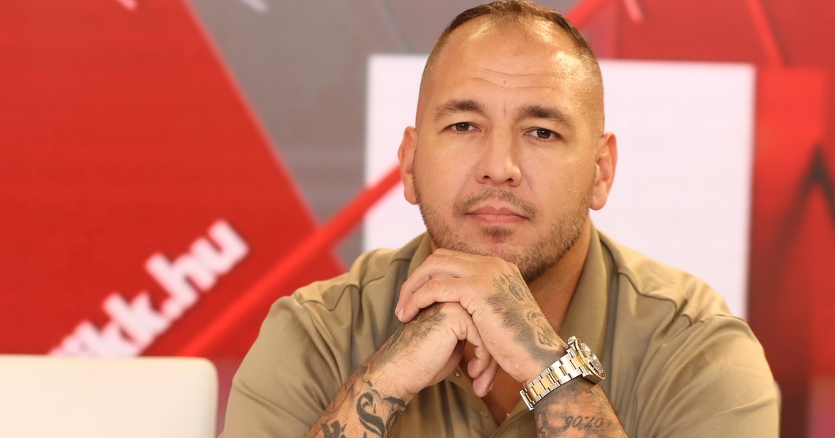 Sosem múló fájdalom: Curtis megszólalt édesapja elvesztéséről – &quot;Nem tudom elengedni őt&quot;