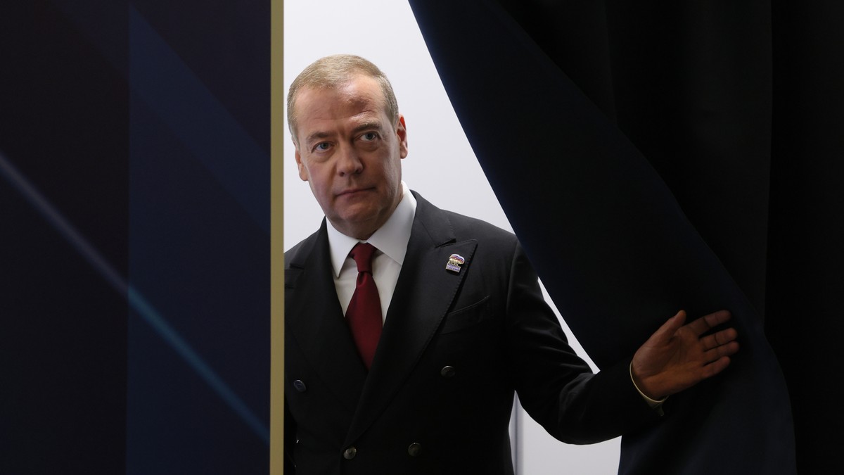Dmitri Medvedev