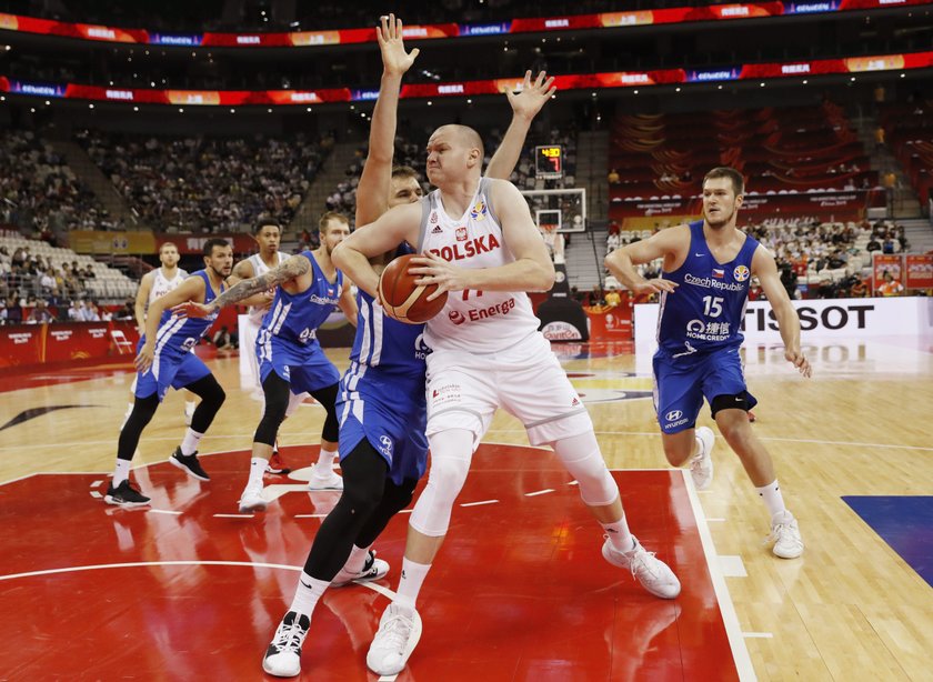 Ekipa Stanów Zjednoczonych, choć złożona wyłącznie z zawodników NBA, zawiodła w Chinach,