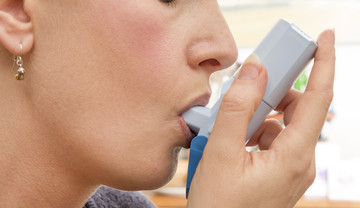Astma to choroba o wielu twarzach. Takie są objawy