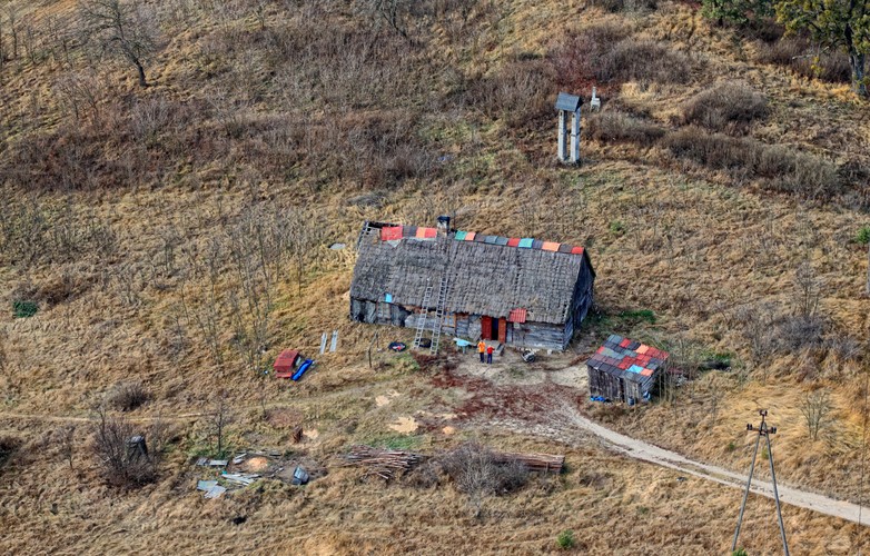 Czerników. Polskie życie widziane z góry. Fotografia Daniel Pach otrzymała Wyróżnienie za zdjęcie pojedyncze w kategorii 