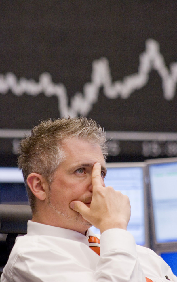 Maklerzy są zaniepokojeni. Fot. Bloomberg