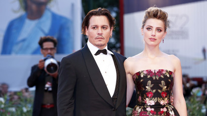 Végre pont kerülhet Johnny Depp és Amber Heard botrányos válásának végére