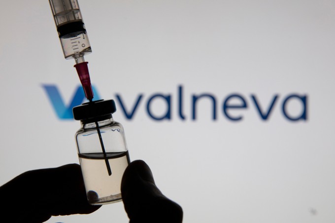 Valneva: hamarosan új vakcina kaphat engedélyt Európában