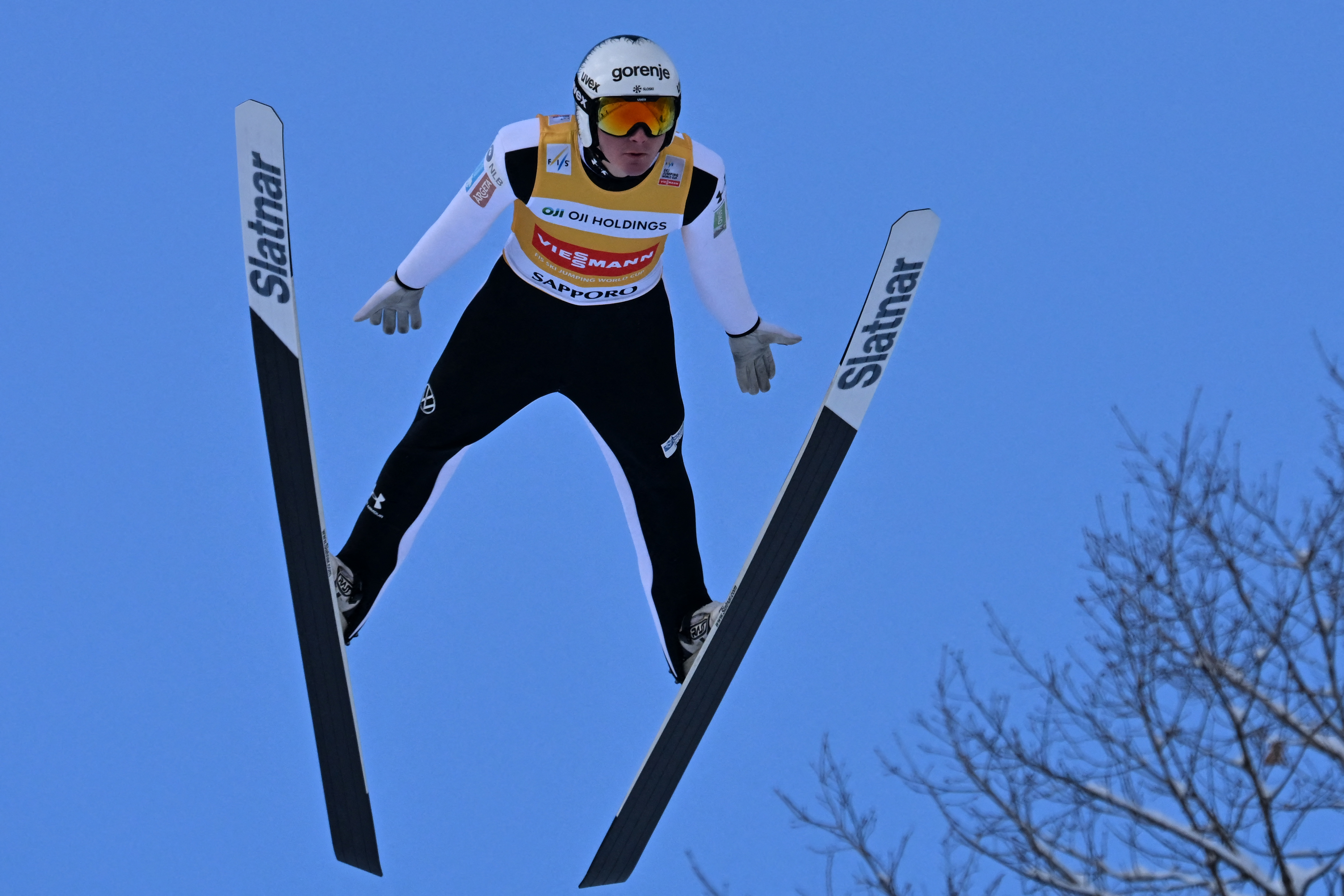 Joniak zdobywa pierwszy punkt w PŚ, Tomasiak liderem w Sapporo