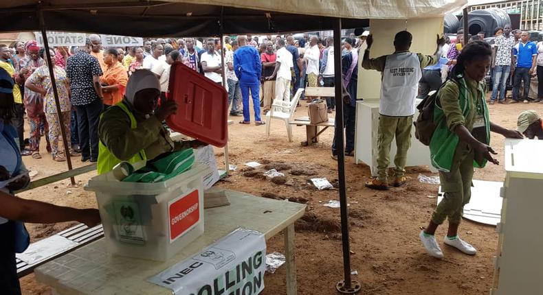 INEC staff setting up a polling booth