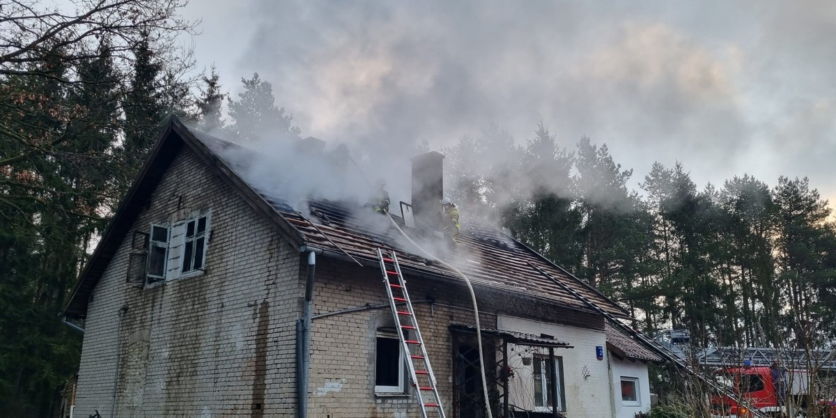 Pożar w budynku wielorodzinnym w Nagladach.