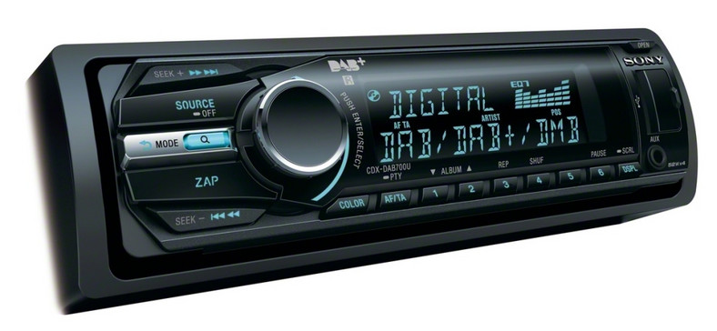 Sony CDX-DAB700U. Droższy i lepiej wyposażony radioodtwarzacz płyt CD.