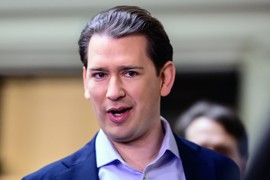 On ima NAJPERVERZNIJE PREZIME na svetu! Srbi CRVENE OD STIDA i URLIČU OD SMEHA kad čuju, a da zna naš jezik i padeže - GALOPIRAO BI DA GA PROMENI