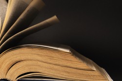 QUIZ ze szkolnych lektur. Z której książki pochodzi ten cytat? Uważaj na ostatnie pytanie