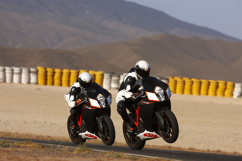 KTM 2009 – prawdziwy supersport i turystyczny motard