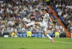 Gareth Bale przekazał pół miliona funtów szpitalowi, w którym się urodził