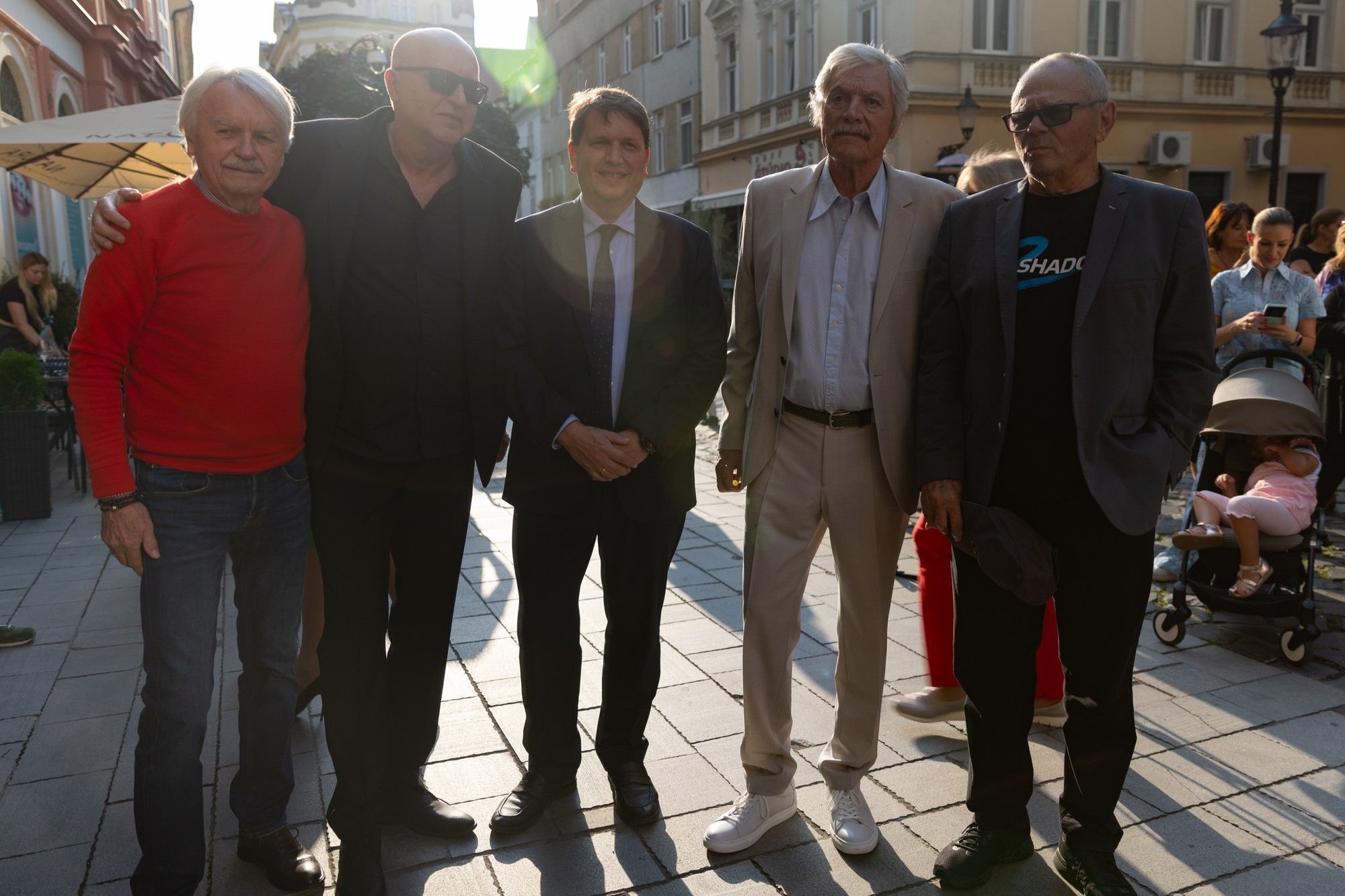 Na Filmovom chodníku slávy pred Divadlom Pavla Országha Hviezdoslava (DPOH) v Bratislave odhalili pamätnú dlaždicu Juraja Kukuru.