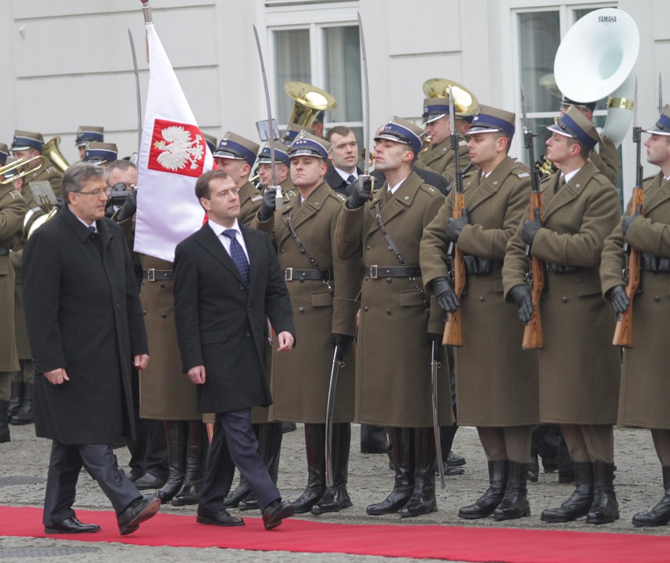 WARSZAWA WIZYTA PREZYDENTA ROSJI MIEDWIEDIEWA POWITANIE