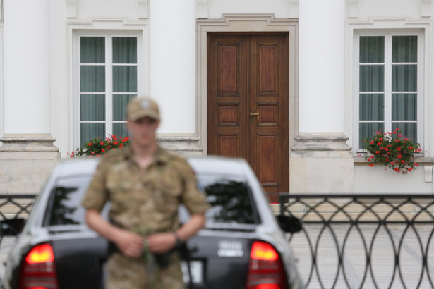 Skończyło się spotkanie Kopacz z Komorowskim. Zatwierdzano nowych ministrów