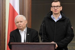  Premier RP Mateusz Morawiecki i wicepremier Jarosław Kaczyński  wzięli udział w konferencji prasowej wraz z premierami państw UE po spotkaniu z prezydentem Ukrainy w Kijowie